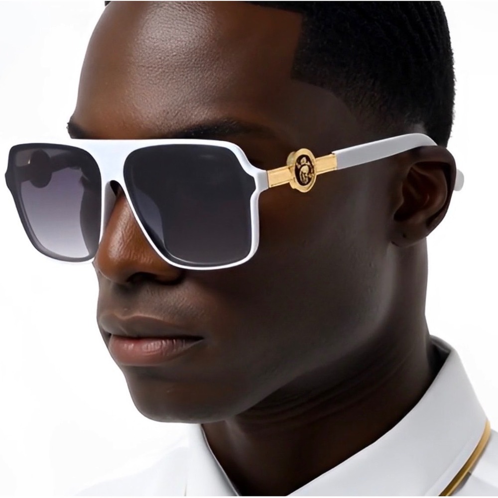 Mens White Oversized Square Sunglasses Gold‎ Lion Head Medallion Streetwear Rap